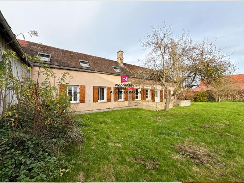 Maison - 140 m² - 8 pièces