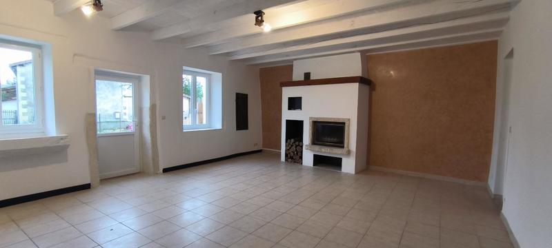 Maison en pierre - 96 m² - 4 pièces
