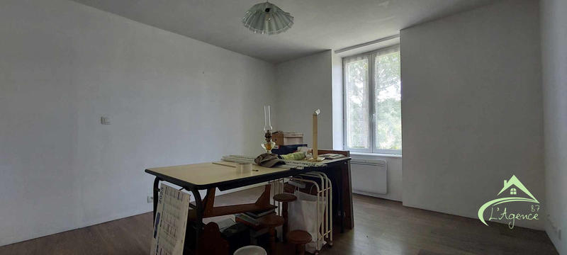 Maison traditionnelle - 100 m² - 5 pièces