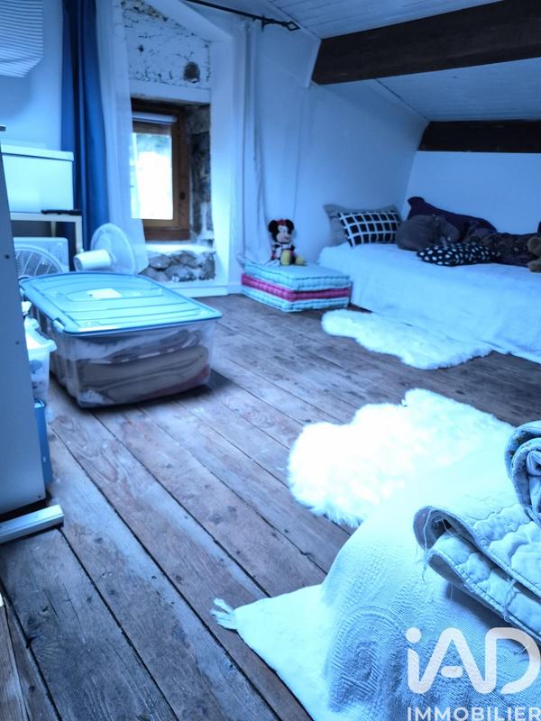 Maison de village - 86 m² - 2 pièces