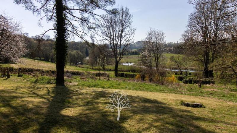 Maison - 180 m² - 6 pièces