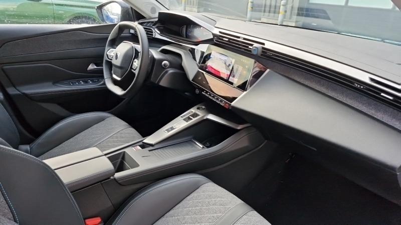 Peugeot 408 Phev 180 E-Eat8 Allure