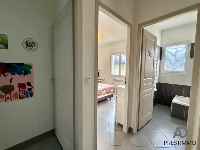 Maison traditionnelle - 70 m² - 3 pièces