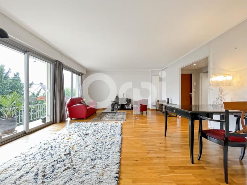 Appartement - 99 m² - 4 pièces