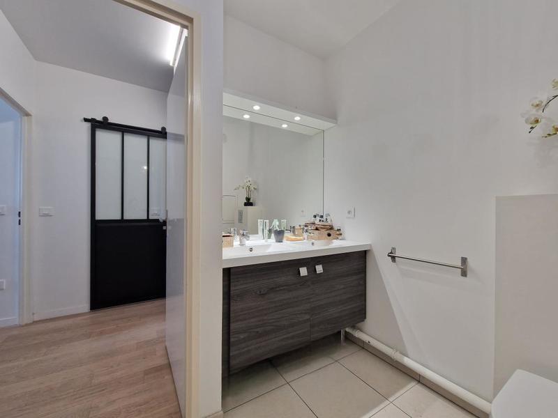 Appartement - 77 m² - 4 pièces