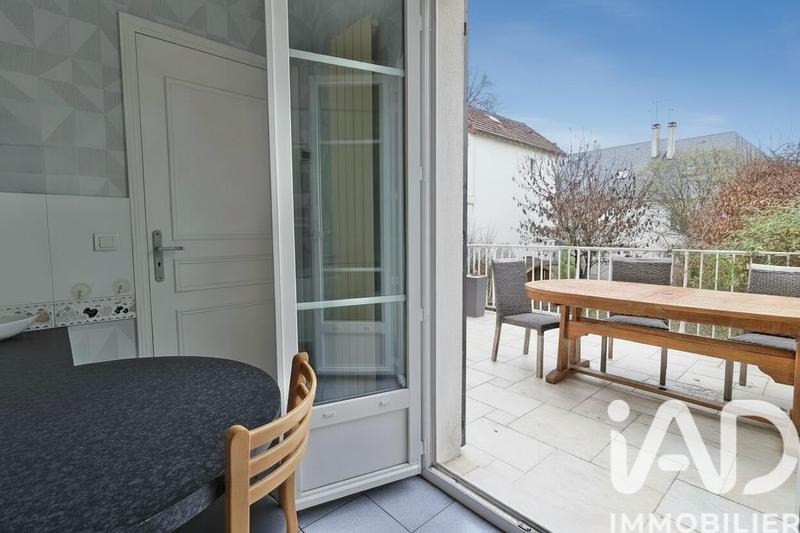 Maison - 189 m² - 7 pièces