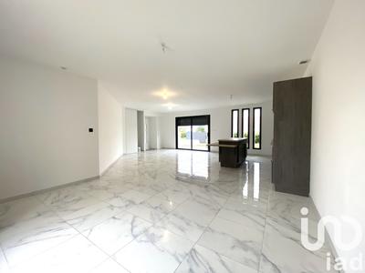 Maison - 108 m² - 4 pièces