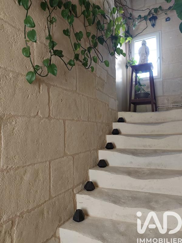 Maison - 309 m² - 12 pièces