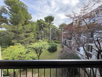 Appartement - 86 m² - 4 pièces