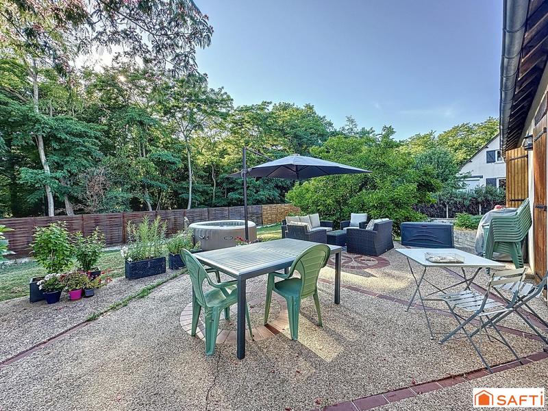 Maison - 158 m² - 7 pièces