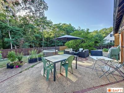 Maison - 158 m² - 7 pièces