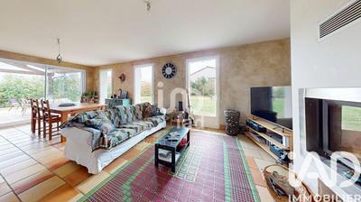 Maison - 114 m² - 4 pièces