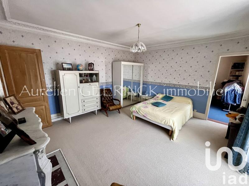 Maison - 268 m² - 6 pièces