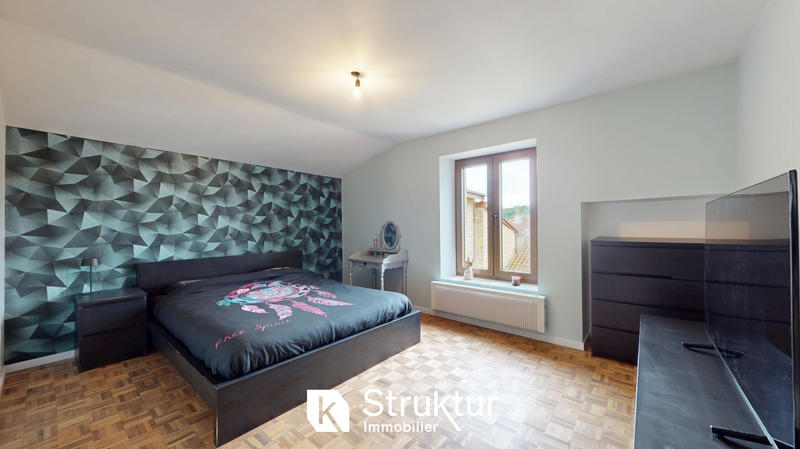 Maison - 148 m² - 6 pièces