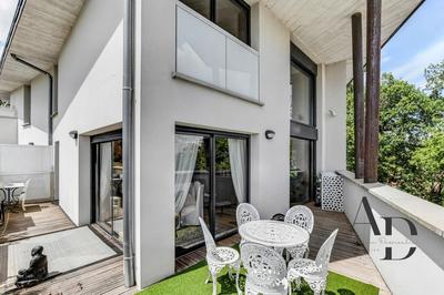 Duplex - 130 m² - 4 pièces