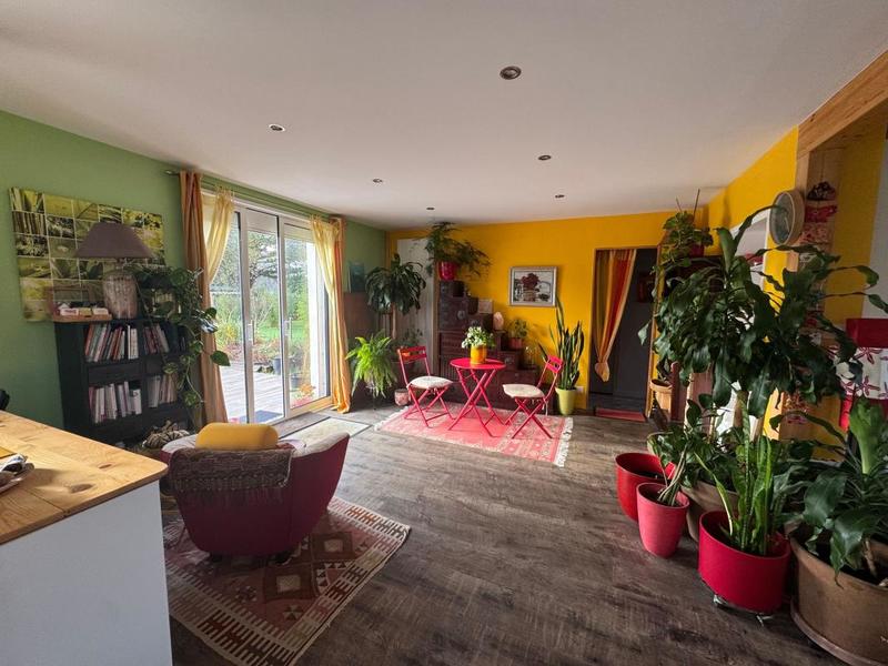 Maison - 110 m² - 4 pièces