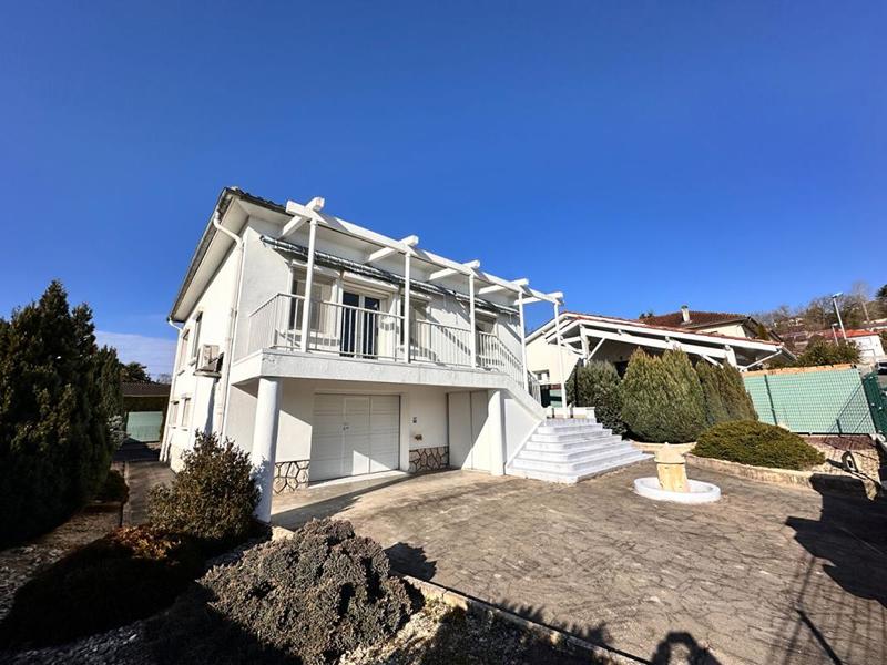 Maison - 127 m² - 5 pièces