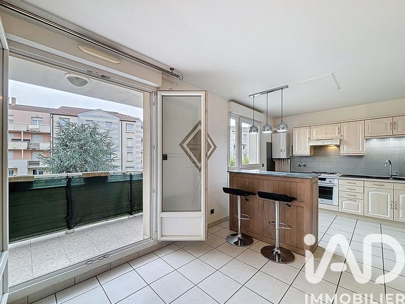 Appartement - 67 m² - 3 pièces