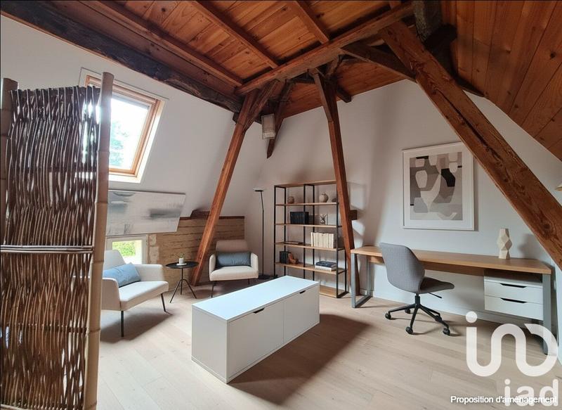 Maison - 240 m² - 6 pièces