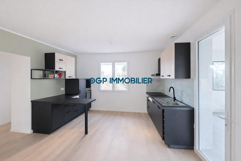 Appartement - 115 m² - 4 pièces