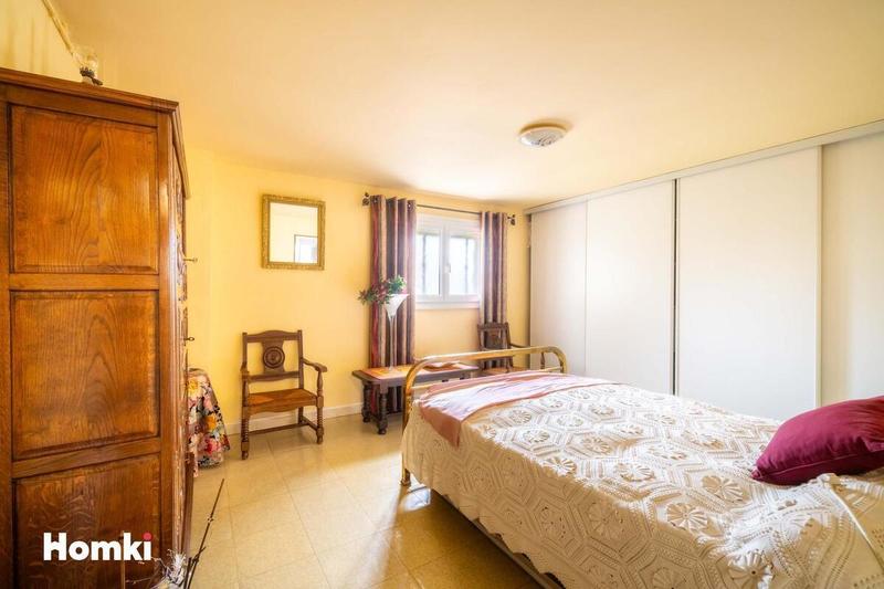 Villa - 166 m² - 6 pièces