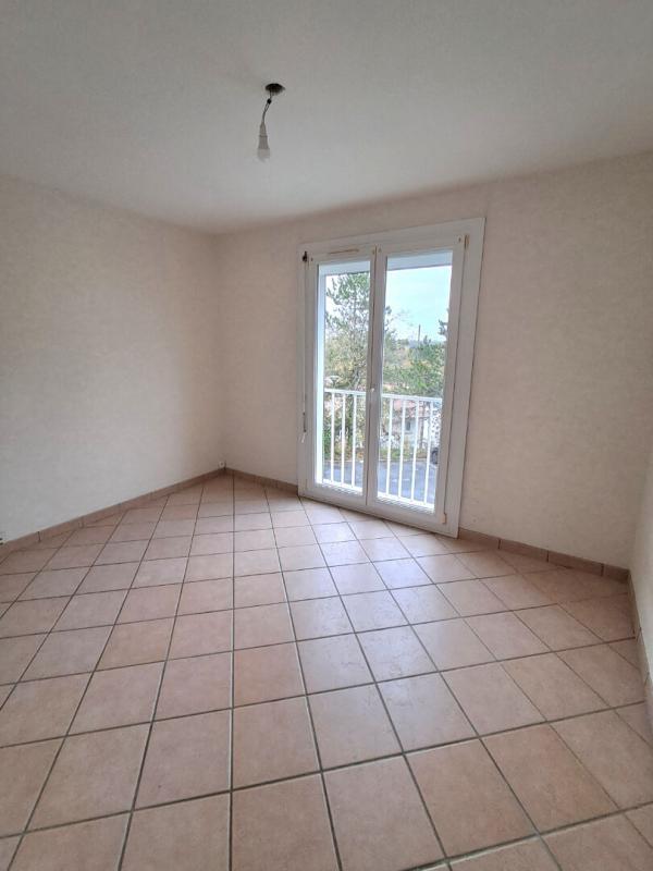 Appartement - 77 m² - 4 pièces