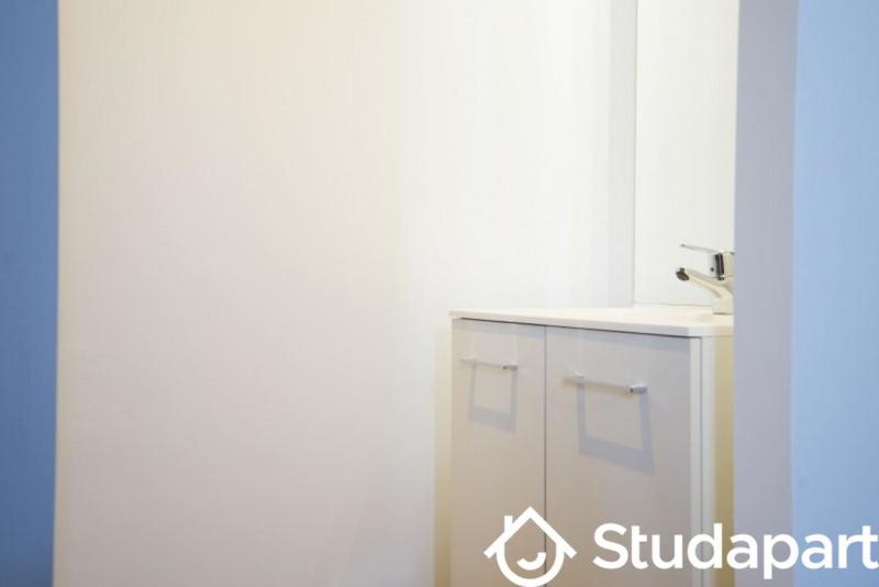 Chambre - 15 m² - 1 pièce