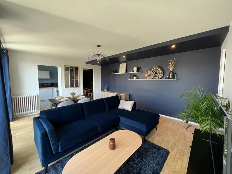 Chambre - 11 m² - 4 pièces