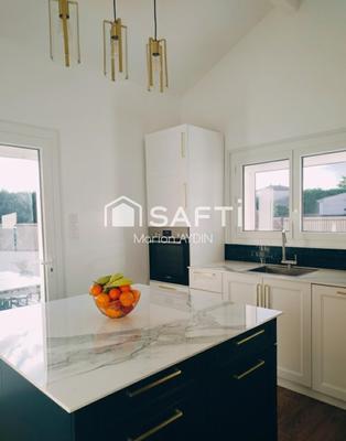 Maison - 125 m² - 5 pièces