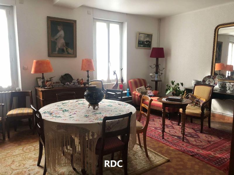 Maison - 180 m² - 6 pièces