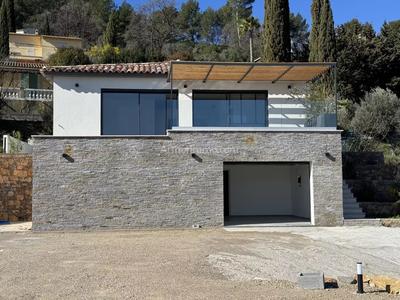 Maison - 148 m² - 5 pièces