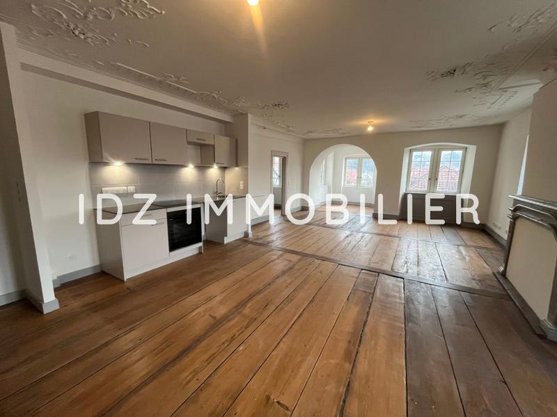 Appartement - 77 m² - 2 pièces