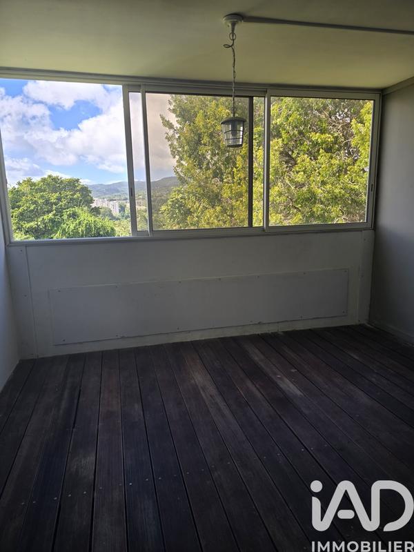 Appartement - 76 m² - 4 pièces