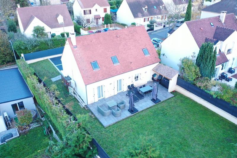 Maison - 147 m² - 5 pièces