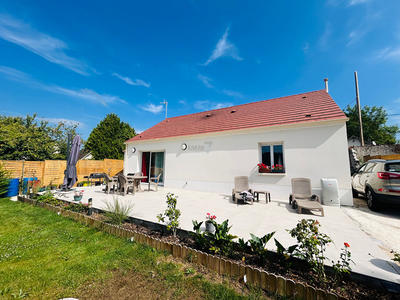 Maison - 80 m² - 4 pièces