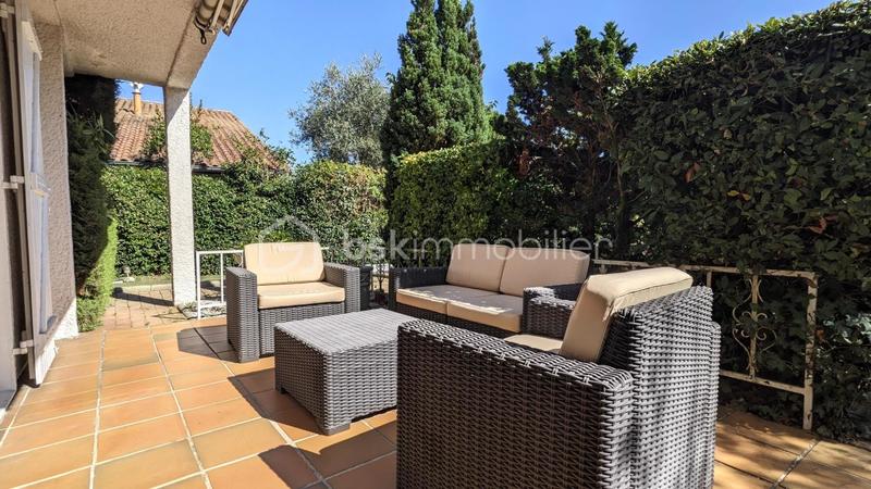 Propriété - 194 m² - 7 pièces