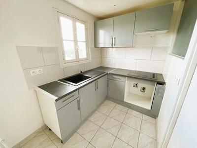 Appartement - 60 m² - 4 pièces