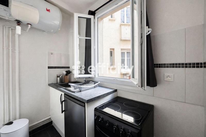 Appartement ancien - 20 m² - 1 pièce