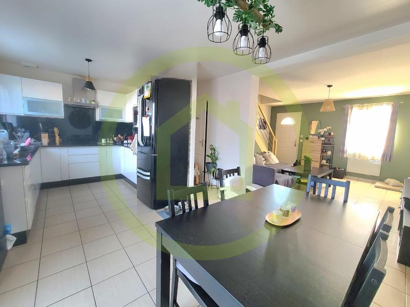 Maison - 81 m² - 4 pièces