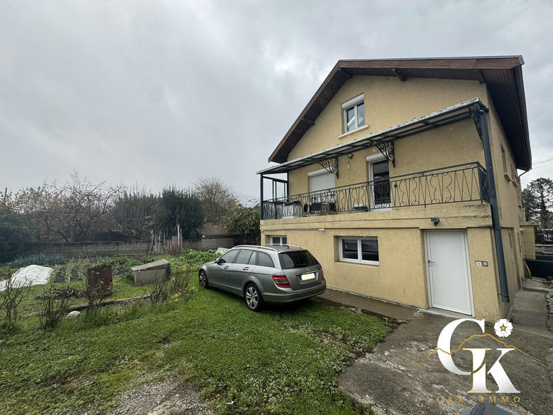 Maison - 137 m² - 7 pièces