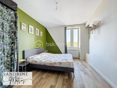 Maison ancienne - 186 m² - 6 pièces