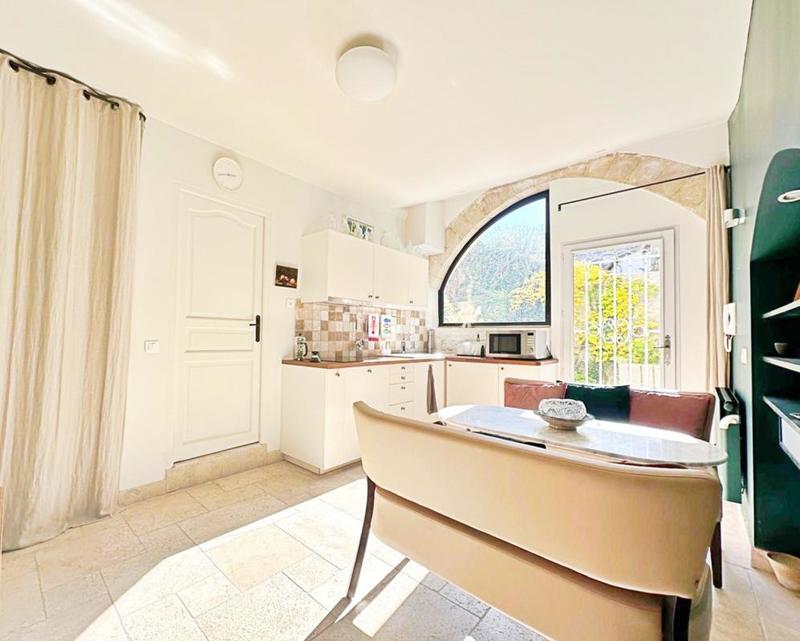 Appartement - 50 m² - 2 pièces