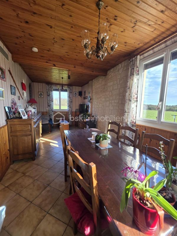 Maison - 80 m² - 4 pièces