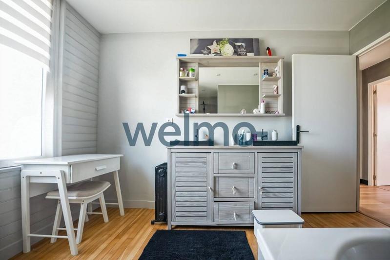 Maison - 180 m² - 6 pièces