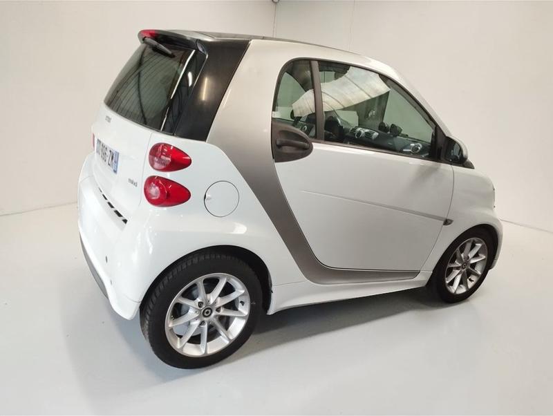 Smart ForTwo Coupe 1.0 71 Mhd Passion