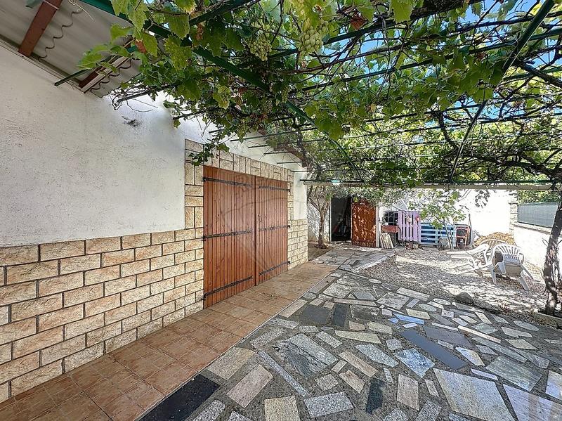 Maison - 171 m² - 7 pièces