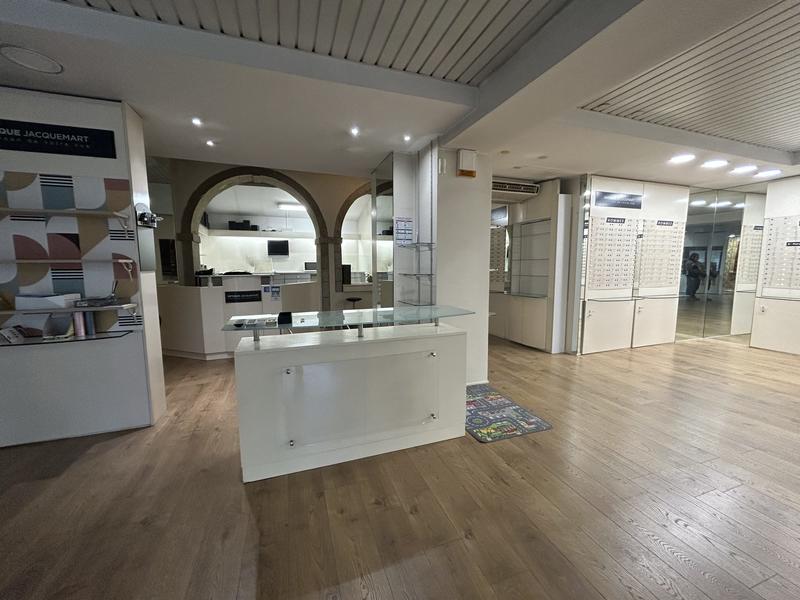 Local commercial - 120 m²