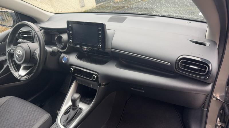 Toyota Yaris IV 1.5 VVTi 116 Hybrid E-Cvt Design