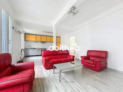 Appartement - 110 m² - 4 pièces