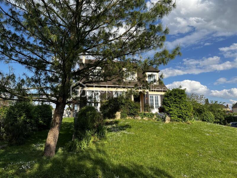 Villa - 150 m² - 7 pièces